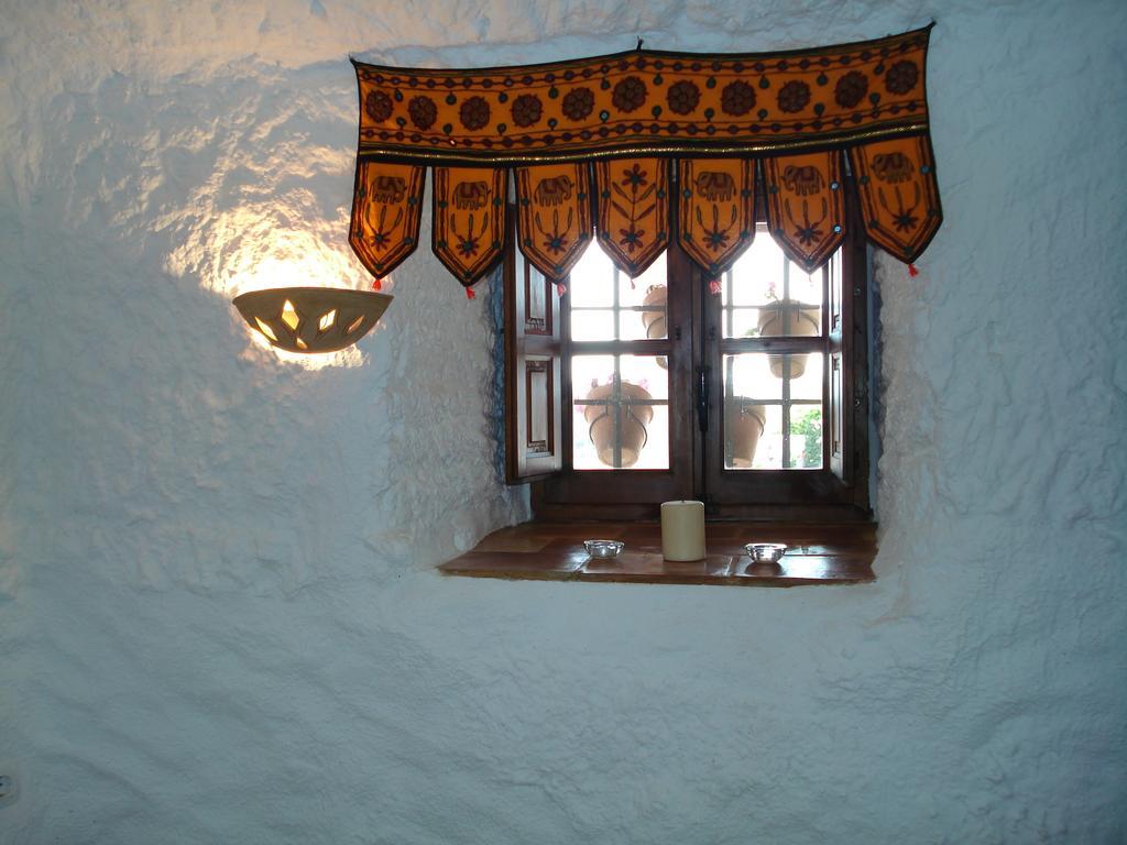 Cueva De La Alegria Villa Huescar Ngoại thất bức ảnh
