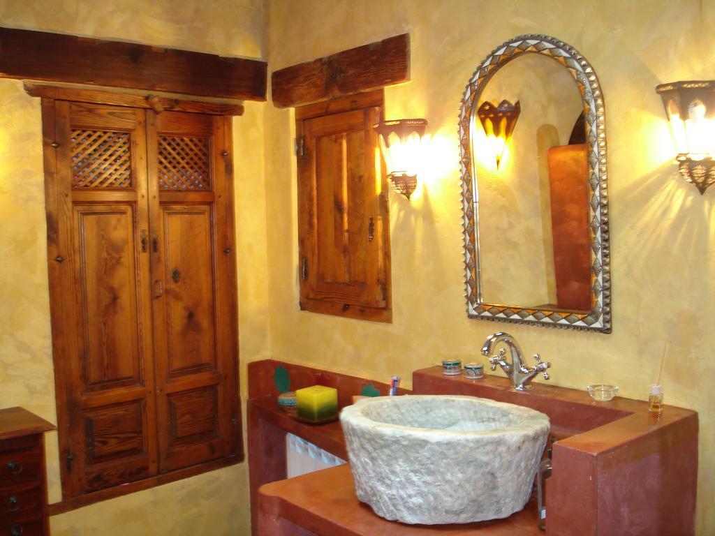 Cueva De La Alegria Villa Huescar Ngoại thất bức ảnh